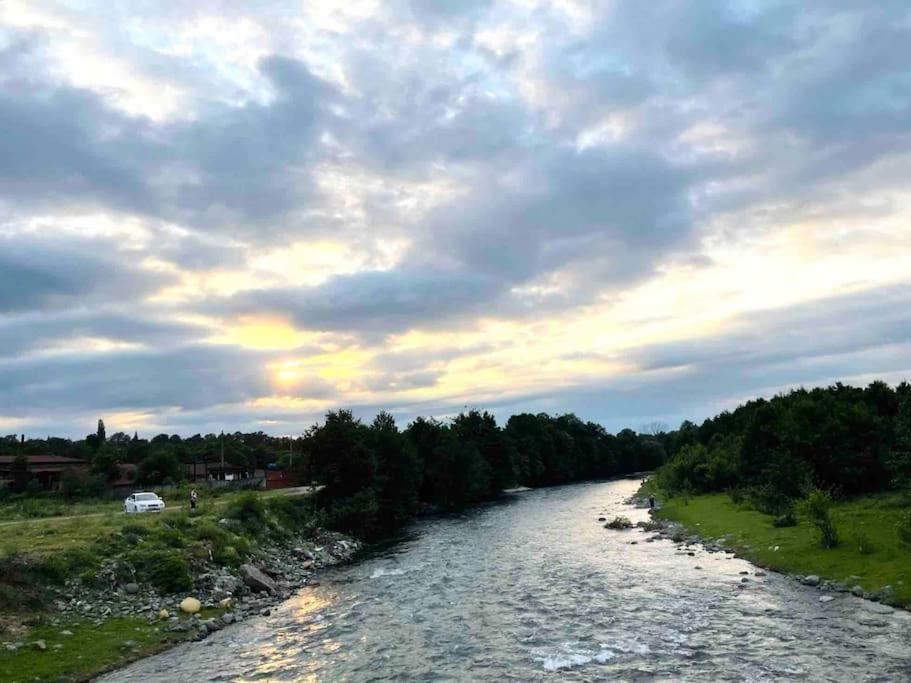 La-Marti, Idyllische Unterkunft Mit Kamin Bagdati Kültér fotó
